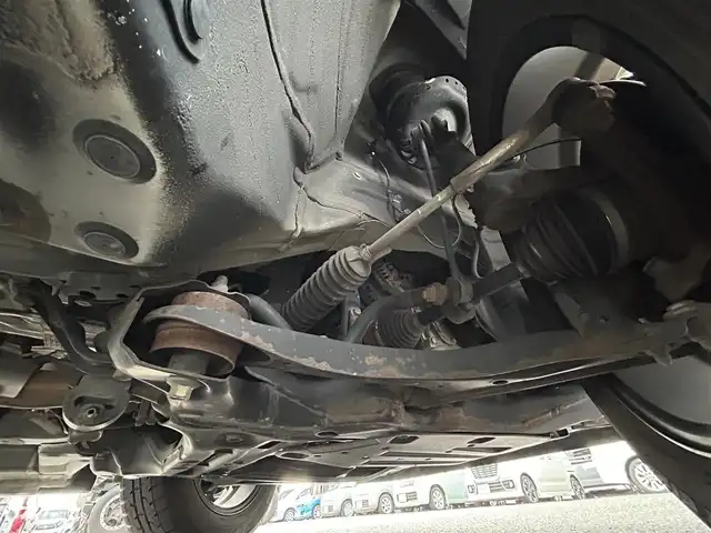 ホンダ ステップワゴン スパーダ クールスピリット 滋賀県 2016(平28)年 7.8万km ホワイトオーキッドパール ガソリン/2WD(FF)/CVT/純正SDナビ/（フルセグ/Bluetooth/CD/DVD/ipod/AM/FM/SD）/プリクラッシュブレーキアシスト/ヒルスタート（坂道発進）アシスト/レーンキープアシスト/バックカメラ/ETC/フリップダウンモニター/横滑り防止/ECON/アイドリングストップ/パドルシフト/シートヒーター/両側パワースライドドア/ミラーヒーター/レーダクルーズコントロール/ドライブレコーダー/オートライト/フォグランプ/純正マット/ドアバイザー/純正AW付きサマー積込み/（205/55/R17）/ウィンカーミラー/集中ドアロック