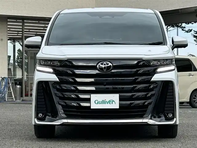 トヨタ ヴェルファイア ハイブリット Z プレミア 宮城県 2023(令5)年 2万km プラチナホワイトパールマイカ １オーナー//３６０°カメラ//純正メモリナビ（フルセグＴＶ、ＡＭ、ＦＭ、ＢＴ）//ムーンルーフ//ユニバーサルステップ//フリップダウンモニター//ＢＳＭ//レーダークルコン//ビルトインＥＴＣ２．０//ＵＳＢポート//１００Ｖ電源//パワーバックドア//ステアリングアシスト//ヘッドアップディスプレイ//シートヒーター//エアシート//横滑り防止機能