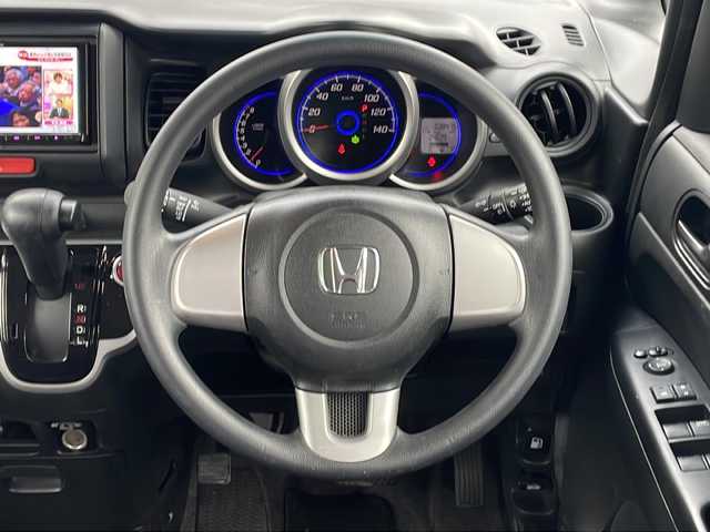 ホンダ Ｎ ＢＯＸ カスタム G 東京都 2013(平25)年 3.9万km クリスタルブラックパール ワンオーナー/社外メモリナビ　型式：MDV-M807HD/【Bluetooth/TV/DVD/CD/HDMI】/バックカメラ/ETC/両側スライドドア/ドライブレコーダー/プッシュスタート/スマートキー×2/アイドリングストップ/電格ミラー