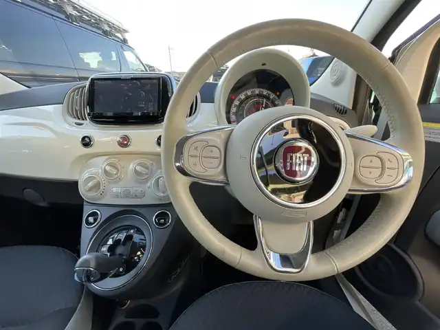 フィアット ５００ 1．2 ポップ 愛知県 2016(平28)年 4.3万km ビアンコ・ガーラ リモコンキー/社外ナビ/フルセグTV/BT/USB/ETC/社外14インチAW/ステアリングスイッチ/純正フロアマット/純正ホイールキャップ付きスタッドレス4本車載/取説、保証書