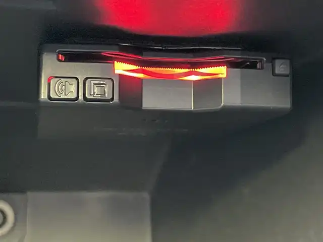 フィアット ５００ 1．2 ポップ 愛知県 2016(平28)年 4.3万km ビアンコ・ガーラ リモコンキー/社外ナビ/フルセグTV/BT/USB/ETC/社外14インチAW/ステアリングスイッチ/純正フロアマット/純正ホイールキャップ付きスタッドレス4本車載/取説、保証書