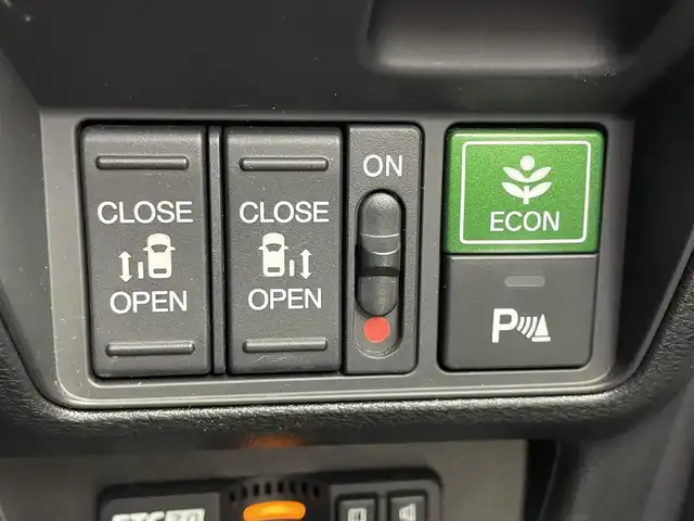 ホンダ オデッセイ ハイブリッド アブソルート・EXホンダセンジング 宮城県 2019(令1)年 6.7万km クリスタルブラックパール 純正９型ナビ/全周囲カメラ/ＢＳＭ/パーキングアシスト/前席シートヒーター/前席パワーシート/純正エンジンスターター/センターコンソール/アームレスト/100V電源/ホンダセンシング/両側パワースライドドア/ハーフレザーシート/ETC2.0/前後ドライブレコーダー/禁煙車