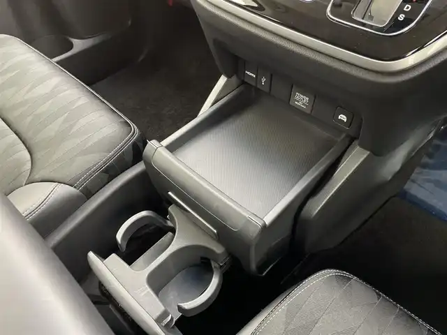 ホンダ オデッセイ ハイブリッド アブソルート・EXホンダセンジング 宮城県 2019(令1)年 6.7万km クリスタルブラックパール 純正９型ナビ/全周囲カメラ/ＢＳＭ/パーキングアシスト/前席シートヒーター/前席パワーシート/純正エンジンスターター/センターコンソール/アームレスト/100V電源/ホンダセンシング/両側パワースライドドア/ハーフレザーシート/ETC2.0/前後ドライブレコーダー/禁煙車