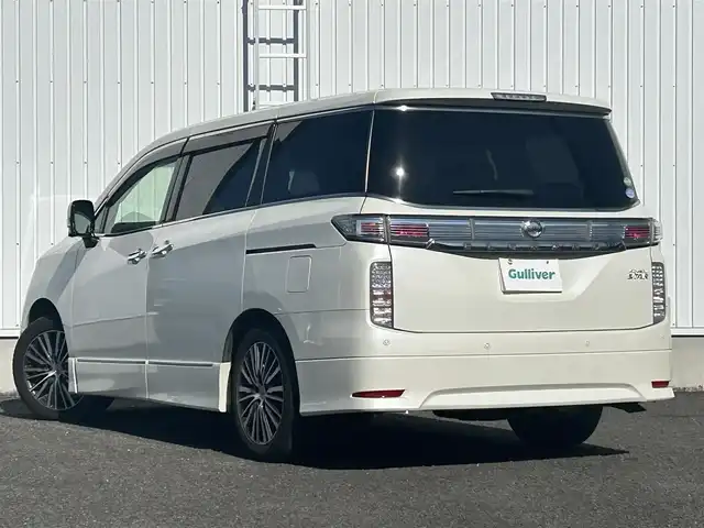 日産 エルグランド 250ハイウェイスターS 熊本県 2019(令1)年 3.8万km ブリリアントホワイトパール 純正メーカーOPナビ/・AM/FM/BT/CD/DVD/・フルセグTV/・全方位カメラ/デジタルインナーミラー/360°セーフティアシスト/・インテリジェントエマージェンシーブレーキ/・踏み間違い衝突防止アシスト/・車線逸脱警報/・車線逸脱防止支援システム/・ハイビームアシスト/・進入禁止標識検知/・インテリジェントクルーズコントロール/・インテリジェントアラウンドビューモニター/デジタルインナーミラー/ドアミラーウィンカー/ハーフレザーシート/ステアリングスイッチ/ビルトインETC/両側パワースライドドア/ドアバイザー/サンシェード/純正18インチAW/純正フロアマット/プッシュスタート/・スマートキー