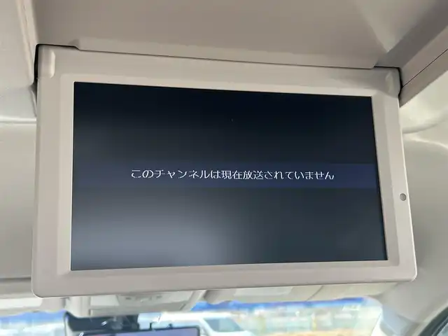 日産 エルグランド 250ハイウェイスターS 熊本県 2019(令1)年 3.8万km ブリリアントホワイトパール 純正メーカーOPナビ/・AM/FM/BT/CD/DVD/・フルセグTV/・全方位カメラ/デジタルインナーミラー/360°セーフティアシスト/・インテリジェントエマージェンシーブレーキ/・踏み間違い衝突防止アシスト/・車線逸脱警報/・車線逸脱防止支援システム/・ハイビームアシスト/・進入禁止標識検知/・インテリジェントクルーズコントロール/・インテリジェントアラウンドビューモニター/デジタルインナーミラー/ドアミラーウィンカー/ハーフレザーシート/ステアリングスイッチ/ビルトインETC/両側パワースライドドア/ドアバイザー/サンシェード/純正18インチAW/純正フロアマット/プッシュスタート/・スマートキー