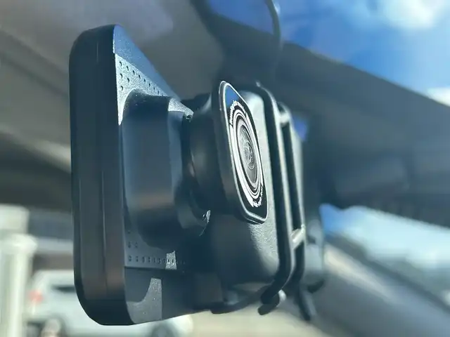 日産 エルグランド 250ハイウェイスターS 熊本県 2019(令1)年 3.8万km ブリリアントホワイトパール 純正メーカーOPナビ/・AM/FM/BT/CD/DVD/・フルセグTV/・全方位カメラ/デジタルインナーミラー/360°セーフティアシスト/・インテリジェントエマージェンシーブレーキ/・踏み間違い衝突防止アシスト/・車線逸脱警報/・車線逸脱防止支援システム/・ハイビームアシスト/・進入禁止標識検知/・インテリジェントクルーズコントロール/・インテリジェントアラウンドビューモニター/デジタルインナーミラー/ドアミラーウィンカー/ハーフレザーシート/ステアリングスイッチ/ビルトインETC/両側パワースライドドア/ドアバイザー/サンシェード/純正18インチAW/純正フロアマット/プッシュスタート/・スマートキー