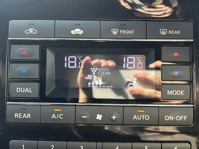 日産 エルグランド 250ハイウェイスターS 熊本県 2019(令1)年 3.8万km ブリリアントホワイトパール 純正メーカーOPナビ/・AM/FM/BT/CD/DVD/・フルセグTV/・全方位カメラ/デジタルインナーミラー/360°セーフティアシスト/・インテリジェントエマージェンシーブレーキ/・踏み間違い衝突防止アシスト/・車線逸脱警報/・車線逸脱防止支援システム/・ハイビームアシスト/・進入禁止標識検知/・インテリジェントクルーズコントロール/・インテリジェントアラウンドビューモニター/デジタルインナーミラー/ドアミラーウィンカー/ハーフレザーシート/ステアリングスイッチ/ビルトインETC/両側パワースライドドア/ドアバイザー/サンシェード/純正18インチAW/純正フロアマット/プッシュスタート/・スマートキー