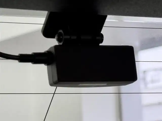 レクサス ＣＴ 200h バージョンC 福岡県 2021(令3)年 1.4万km ソニッククォーツ ワンオーナー　/純正１２．３型ナビ／フルセグＴＶ　/バックカメラ　/ＥＴＣ　/前後ドラレコ　/レーダークルコン　/コーナーセンサー　/衝突被害軽減　/レーンキープ　/アクセル踏み間違い防止　/オートマチックハイビーム　/パドルシフト　/シートヒーター　/パワーシート　/LEDヘッドライト　/純正１６インチアルミホイール