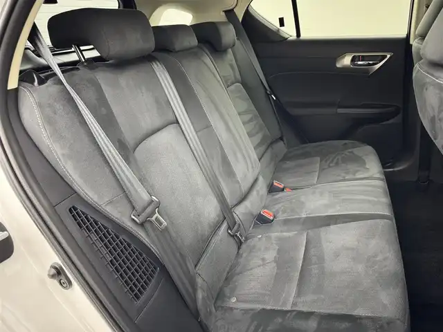 レクサス ＣＴ 200h バージョンC 福岡県 2021(令3)年 1.4万km ソニッククォーツ ワンオーナー　/純正１２．３型ナビ／フルセグＴＶ　/バックカメラ　/ＥＴＣ　/前後ドラレコ　/レーダークルコン　/コーナーセンサー　/衝突被害軽減　/レーンキープ　/アクセル踏み間違い防止　/オートマチックハイビーム　/パドルシフト　/シートヒーター　/パワーシート　/LEDヘッドライト　/純正１６インチアルミホイール