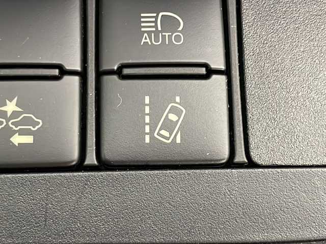 トヨタ シエンタ G クエロ 茨城県 2019(平31)年 5.1万km ブラックマイカ/センシュアルレッドマイカ ナビ　フルセグＴＶ　Bluetooth　バックモニター　両側電動スライドドア　トヨタセーフティセンス　レーンキープアシスト　ＬＥＤヘッドランプ　シートヒーター　ステアリングヒーター