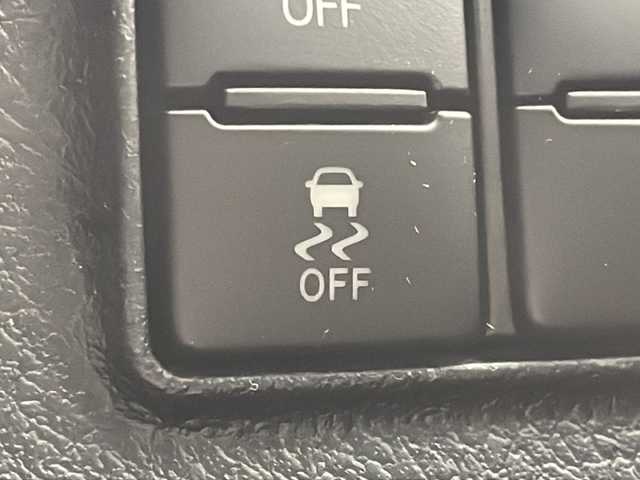 トヨタ シエンタ G クエロ 茨城県 2019(平31)年 5.1万km ブラックマイカ/センシュアルレッドマイカ ナビ　フルセグＴＶ　Bluetooth　バックモニター　両側電動スライドドア　トヨタセーフティセンス　レーンキープアシスト　ＬＥＤヘッドランプ　シートヒーター　ステアリングヒーター