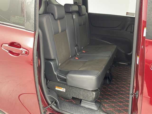 トヨタ シエンタ G クエロ 茨城県 2019(平31)年 5.1万km ブラックマイカ/センシュアルレッドマイカ ナビ　フルセグＴＶ　Bluetooth　バックモニター　両側電動スライドドア　トヨタセーフティセンス　レーンキープアシスト　ＬＥＤヘッドランプ　シートヒーター　ステアリングヒーター