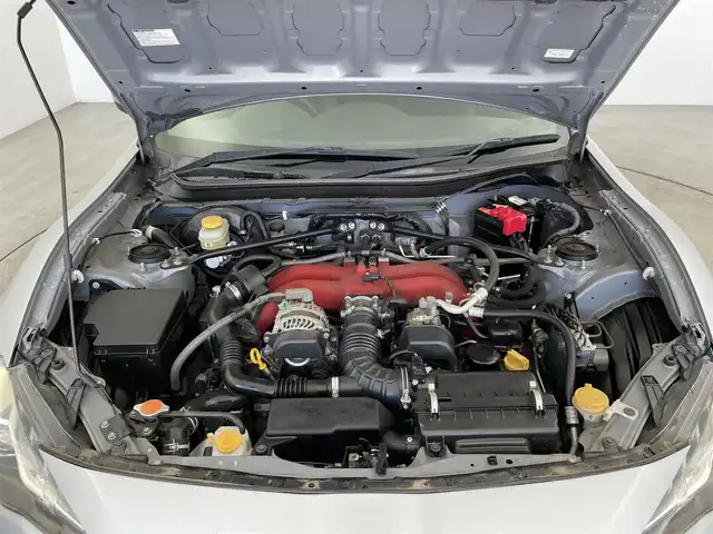 トヨタ ８６ GT リミテッド 大分県 2017(平29)年 8.6万km アイスシルバーメタリック ワンオーナ/社外ナビ/（フルセグ/CD/DVD/Bluetooth）/ハーフレザーシート/前席シートヒーター/クルーズコントロール/6速マニュアル/ステアリングスイッチ/オートライト/LEDヘッドライト/スマートキー・プッシュスタート/純正アルミホイール/電動格納ミラー/保証書・取扱説明書