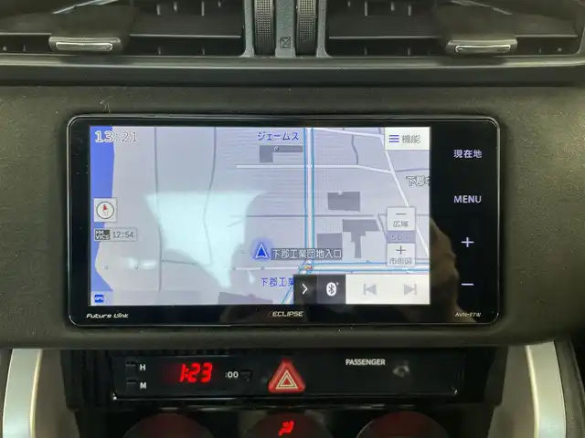 トヨタ ８６ GT リミテッド 大分県 2017(平29)年 8.6万km アイスシルバーメタリック ワンオーナ/社外ナビ/（フルセグ/CD/DVD/Bluetooth）/ハーフレザーシート/前席シートヒーター/クルーズコントロール/6速マニュアル/ステアリングスイッチ/オートライト/LEDヘッドライト/スマートキー・プッシュスタート/純正アルミホイール/電動格納ミラー/保証書・取扱説明書