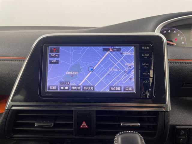 トヨタ シエンタ G 埼玉県 2015(平27)年 2.3万km シルバーM トヨタセーフティセンス/純正メモリナビ(型式：NSCP-W64)/CD/DVD/Bluetooth/フルセグ/ビルトインETC/前後ドライづレコーダー/両側パワースライドドア/HIDヘッドライト/フォグランプ/プッシュスタート/スマートキー/スペアキー1本