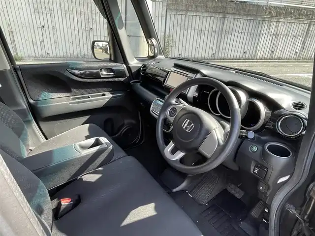 ホンダ Ｎ ＢＯＸ G Lパッケージ 福岡県 2012(平24)年 10万km クリスタルブラックパール (株)IDOMが運営する【じしゃロン八幡西店】の自社ローン専用車両になります。こちらは現金またはオートローンご利用時の価格です。自社ローンご希望の方は別途その旨お申付け下さい/スマートキー/純正ナビ/ワンセグ/バックカメラ/片側パワースライドドア/ウィンカーミラー/ドアバイザー