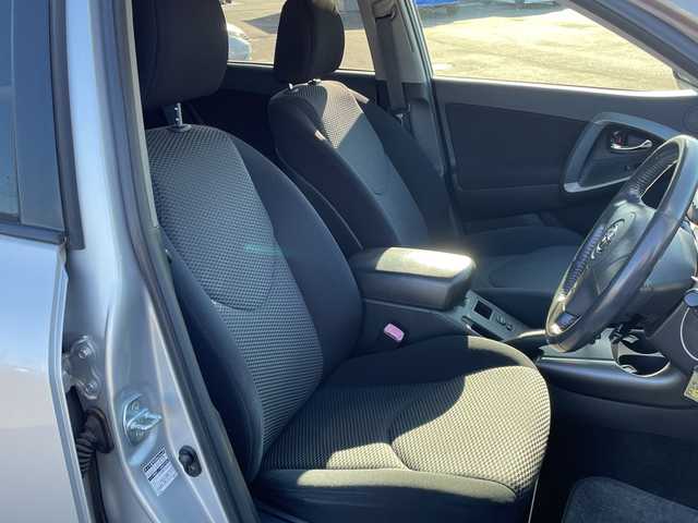 トヨタ ＲＡＶ４ スタイル 千葉県 2010(平22)年 14.2万km シルバーM 社外ナビ/・CD/DVD/HIDヘッドライト/フォグライト/オートライト/純正ETC/クルーズコントロール/スマートキー/スペアキー