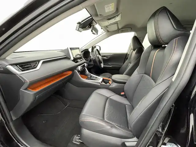 トヨタ ＲＡＶ４ アドベンチャー 熊本県 2020(令2)年 3.3万km アティチュードブラックマイカ 禁煙車　/アルパインナビX9NX（ＣＤ・ＤＶＤ・フルセグ・ＢＴ・ＳＤ・ＵＳＢ）/バックカメラ　/前後ドライブレコーダー（DVR-C02R）　/ＥＴＣ　/前後クリアランスソナー　/トヨタセーフティーセンス/・プリクラッシュセーフティ/・ロードサインアシスト/・駐車時支援パーキングサポートシステム/・車線逸脱警報/・オートハイビーム/横滑り防止/ダウンヒルアシスト/パーキングアシスト/運転席パワーシート/ルーフレール/社外フロアマット/純正19インチAW/オートライト/LEDヘッドライト/フォグライト/スマートキー/プッシュスタート/スペアキー1本