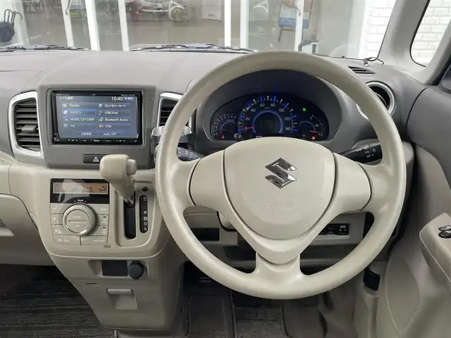 スズキ スペーシア G 徳島県 2014(平26)年 9.5万km ブルーイッシュブラックパール3 (株)IDOMが運営する【じしゃロン徳島店】の自社ローン対象車両になります。こちらは現金ご利用時の価格です。自社ローンご希望の方は別途その旨お申付け下さい。	/社外ナビ/ETC/フルセグTV/CD/DVD再生/Bluetooth/スマートキー/スペアキー×1