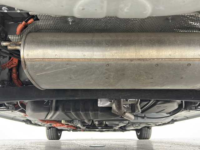 トヨタ シエンタ ハイブリッド Z 宮城県 2022(令4)年 5.3万km ホワイトパールクリスタルシャイン 禁煙車/トヨタセーフティーセンス/・レーダークルーズコントロール/・オートマチックハイビーム/・プリクラッシュセーフティーシステム/・パーキングサポートブレーキ/・レーントレーシングアシスト/・クリアランスソナー/ブラインドスポットモニター/両側パワースライドドア/純正ディスプレイオーディオ/・BT.USB.Miracast/バックカメラ/ビルトインETC/AC100V充電/LEDヘッドライト/横滑り防止機能/アイドリングストップ/革巻きステアリング/ステアリングスイッチ/プッシュスタート/スマートキー（2本）/純正15インチアルミホイール/純正ドアバイザー/純正フロアマット