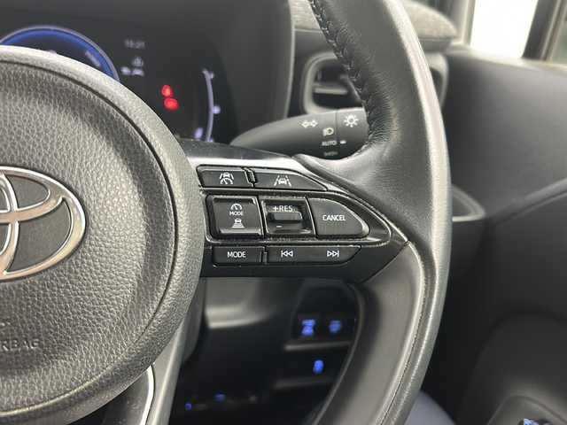 トヨタ シエンタ ハイブリッド Z 宮城県 2022(令4)年 5.3万km ホワイトパールクリスタルシャイン 禁煙車/トヨタセーフティーセンス/・レーダークルーズコントロール/・オートマチックハイビーム/・プリクラッシュセーフティーシステム/・パーキングサポートブレーキ/・レーントレーシングアシスト/・クリアランスソナー/ブラインドスポットモニター/両側パワースライドドア/純正ディスプレイオーディオ/・BT.USB.Miracast/バックカメラ/ビルトインETC/AC100V充電/LEDヘッドライト/横滑り防止機能/アイドリングストップ/革巻きステアリング/ステアリングスイッチ/プッシュスタート/スマートキー（2本）/純正15インチアルミホイール/純正ドアバイザー/純正フロアマット