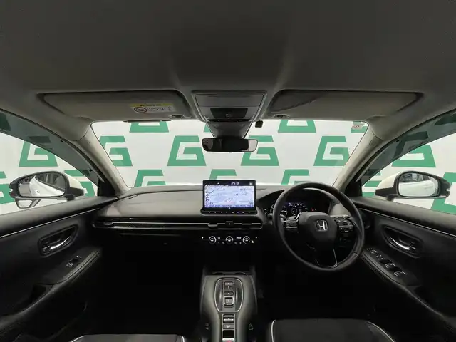 ホンダ ＺＲ－Ｖ ハイブリッド e:HEV X 鹿児島県 2023(令5)年 1万km プラチナホワイトパール 禁煙車/純正11インチGathersナビ/　・Bluetooth/　・AppleCarPlay/　・AndroidAuto/　・CD/DVD/　・フルセグTV/　・AM/FM/ホンダセンシング/　・クルーズコントロール(追従走行あり)/　・レーンキープアシスト/　・ブラインドスポットモニター/　・オートマチックハイビーム/バックカメラ/ETC/前後コーナーセンサー/電動パーキングブレーキ/ブレーキホールド/全席オートパワーウィンドウ/オートワイパー/シートヒーター/電動格納ミラー/ボタン式シフト/パドルシフト/ステアリングリモコン