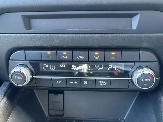 マツダ ＣＸ－５ 20S 宮城県 2019(平31)年 4.8万km スノーフレイクホワイトパールマイカ 360度ビューモニター/フロントパーキングセンサー（センター/コーナー）/CD/DVD/フルセグTV/＝＝＝/アドバンストスマートシティブレーキサポート/後退時スマートシティブレーキサポート/スマートシティブレーキサポート/レーダークルーズコントロール/誤発進抑制制御/ブラインドスポットモニタリング/車線逸脱警報システム/パーキングセンサー（リア）/ドライバーアテンションアラート/マツダコネクトナビ/・Bluetooth/・AppleCarPlay/AndroidAuto/革巻きステアリング/ステアリングスイッチ/MTモード付AT/LEDヘッドランプ/オートライト/スマートキー＆プッシュスタート/電動格納ミラー/社外17インチAW/純正フロアマット/ドアバイザー/W/サイド/カーテンエアバッグ