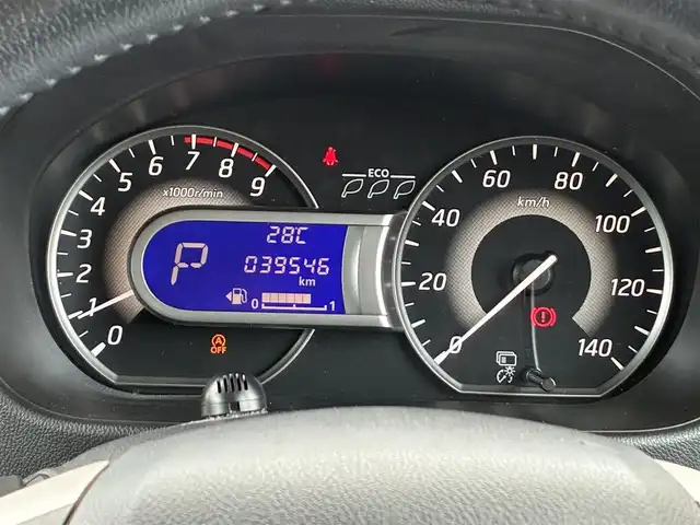 日産 デイズ ルークス ハイウェイスターX 熊本県 2017(平29)年 4万km ホワイトパール 純正ナビ（MJ117D-W）/【フルセグTV/CD/Bluetooth/ラジオ】/アラウンドビューモニター/エマージェンシーブレーキ/片側パワースライドドア/アイドリングストップ/リヤサーキュレーター/リヤサンシェード/純正14インチAW/ETC/オートLEDヘッドライト/オートハイビーム/フォグランプ/横滑り防止機能/純正フロアマット/純正ドアバイザー/革巻きステアリング/保証書/取扱説明書