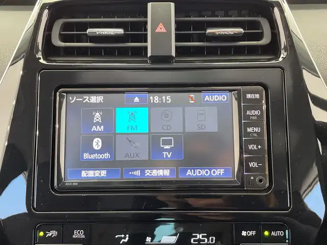 トヨタ プリウス Sツーリングセレクション 栃木県 2019(平31)年 1.8万km ホワイトパールクリスタルシャイン 純正ナビ/　(CD/DVD/Bluetooth/フルセグV)/バックカメラ/モデリスタ風エアロ/トヨタセーフティセンス/・プリクラッシュセーフティ/・レーントレーシングアシスト/・レーンディパーチャーアラート/・ロードサインアシスト/・レーダークルーズコントロール/・オートマチックハイビーム/・先行車発進アラーム/ETC/前後ドラレコ/前席シートヒーター/禁煙車/LEDヘッドライト/スマートキー/純正AW/純正フロアマット