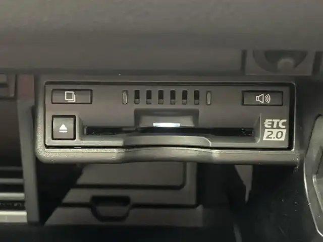 レクサス ＵＸ 250h Fスポーツ 群馬県 2021(令3)年 3.2万km ソニックチタニウム 三眼LEDヘッドライト/・アダプティブハイビームシステム/・ヘッドランプクリーナー/パノラミックビューモニター/ブラインドスポットモニター/カラーヘッドアップディスプレイ/ムーンルーフ(チルト＆アウタースライド式)/＝＝＝＝＝＝＝＝＝＝＝＝＝＝＝＝＝＝/純正10.3インチワイドディスプレイナビ/(フルセグTV/CD/DVD/AUX/USB/Bluetooth/Miracast/Apple CarPlay/Android Auto)/Lexus Safety System＋/・プリクラッシュセーフティ/・レーントレーシングアシスト/・オートマチックハイビーム/・レーダークルーズコントロール/・ロードサインアシスト/・先行車発進告知機能/パワーバックドア/ステアリングヒーター/純正ビルトインETC2.0