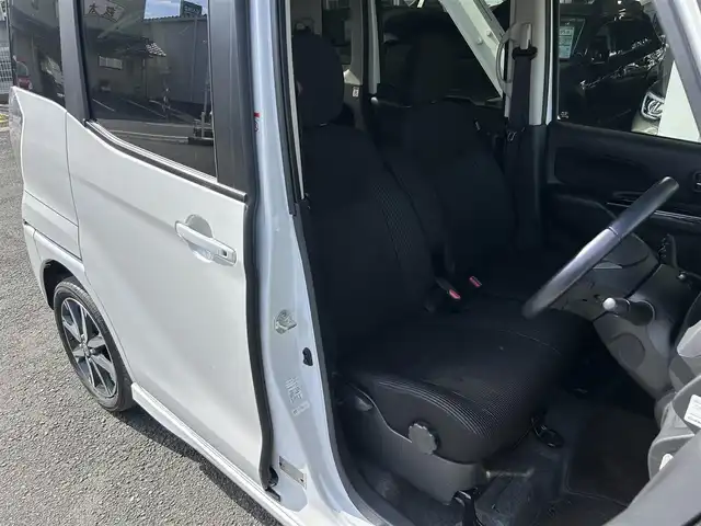 日産 デイズ ルークス ハイウェイスターX Gパッケージ 静岡県 2017(平29)年 6.1万km ホワイトパール 純正7インチナビ/（CD/FM/AM/Bluetooth/iPod/SD/ウォークマン）/フルセグTV/オートライト/オートハイビーム/全周囲カメラ/フルフラットシート/両側電動スライドドア/LEDヘッドライト/ベンチシート/純正フロアマット/衝突軽減システム/横滑り防止システム/純正15AW