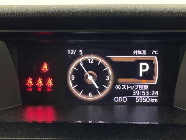 トヨタ ルーミー G 埼玉県 2023(令5)年 0.6万km ブライトシルバーM 純正ナビ　NMZK-W73D/(Bluetooth/USB/CD/DVD/AM/FM)/地デジフルセグ/バックカメラ/ETC2.0/前後ドライブレコーダー/衝突軽減ブレーキ/アイドリングストップ/クリアランスソナー/パワーモード/プッシュスタート/ステアリングリモコン/両側パワースライドドア/フロントフォグランプ/ウィンカーミラー/電動格納ミラー/社外フロアマット/純正ドアバイザー