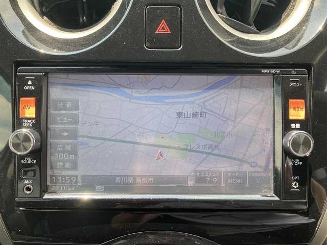 日産 ノート XVセレ +セーフⅡ 香川県 2016(平28)年 6.8万km ブリリアントホワイトパール 純正SDナビ（AM/FM/Bluetooth）/アラウンドビュー/フルセグTV/横滑り防止装置/衝突被害軽減ブレーキ/車線逸脱警報/ETC/ドライブレコーダー/アイドリングストップ/オートライト/純正フロアマット