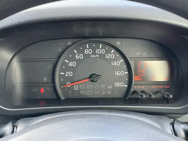 トヨタ パッソ X Lパッケージ 道央・札幌 2022(令4)年 1.1万km ファイアークォーツレッドM ４WD/ワンオーナー/寒冷地仕様/社外オーディオ/AM/FM/CD/AUX/衝突被害軽減ブレーキ/横滑り防止装置/レーンキープアシスト/クリアランスソナー/ビルトインETC/アイドリングストップ/ワイパーデアイサー/D席メモリーシート/プッシュスタート/スマートキー/LEDヘッドライト/オートライト/オートハイビーム/電動格納ミラー/純正フロアマット/スペアキー/スチールホイール付冬タイヤ積込/（純正ホイールキャップ有）/165/65/R14/2021年/山7mm