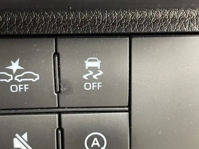 ダイハツ ムーヴ キャンバス ストライプス G ターボ 群馬県 2022(令4)年 3.9万km シャイニングホワイトパール/ファイアークォーツレッドメタリック 純正１０型ナビ　フルセグＴＶ　全周囲カメラ　衝突被害軽減システム　アダクティブクルーズコントロール　両側電動スライドドア　シートヒーター　ステアリングスイッチ　プッシュスタート　ＥＴＣ　ＬＥＤ　禁煙車