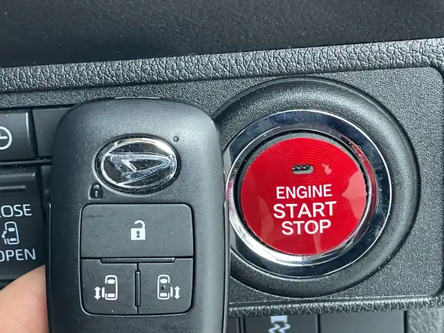 ダイハツ ムーヴ キャンバス ストライプス G ターボ 群馬県 2022(令4)年 3.9万km シャイニングホワイトパール/ファイアークォーツレッドメタリック 純正１０型ナビ　フルセグＴＶ　全周囲カメラ　衝突被害軽減システム　アダクティブクルーズコントロール　両側電動スライドドア　シートヒーター　ステアリングスイッチ　プッシュスタート　ＥＴＣ　ＬＥＤ　禁煙車