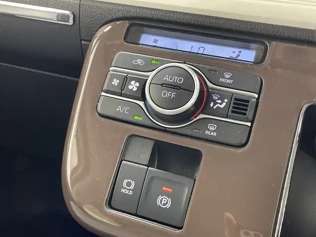 ダイハツ ムーヴ キャンバス ストライプス G ターボ 群馬県 2022(令4)年 3.9万km シャイニングホワイトパール/ファイアークォーツレッドメタリック 純正１０型ナビ　フルセグＴＶ　全周囲カメラ　衝突被害軽減システム　アダクティブクルーズコントロール　両側電動スライドドア　シートヒーター　ステアリングスイッチ　プッシュスタート　ＥＴＣ　ＬＥＤ　禁煙車