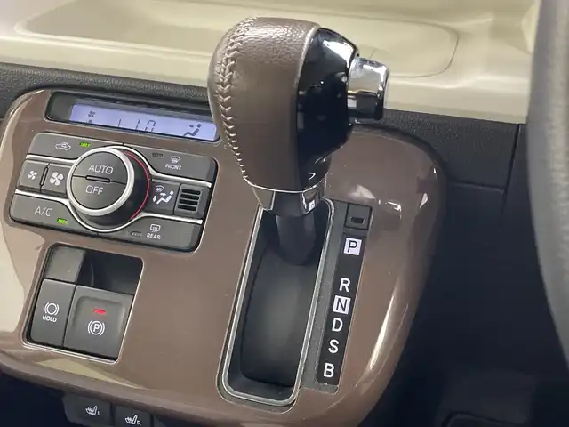 ダイハツ ムーヴ キャンバス ストライプス G ターボ 群馬県 2022(令4)年 3.9万km シャイニングホワイトパール/ファイアークォーツレッドメタリック 純正１０型ナビ　フルセグＴＶ　全周囲カメラ　衝突被害軽減システム　アダクティブクルーズコントロール　両側電動スライドドア　シートヒーター　ステアリングスイッチ　プッシュスタート　ＥＴＣ　ＬＥＤ　禁煙車