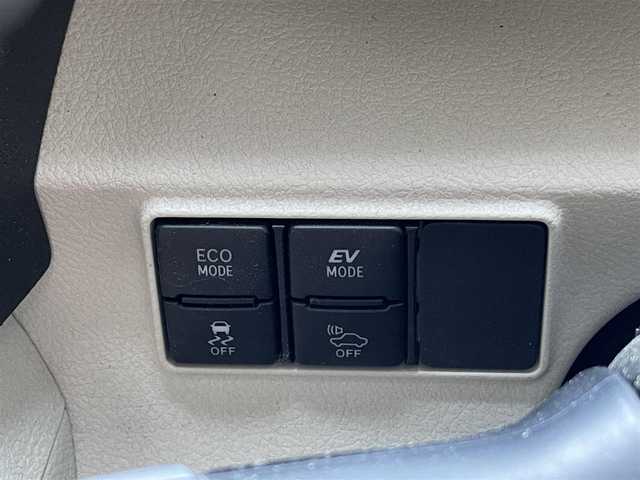 トヨタ シエンタ ハイブリッド G 兵庫県 2016(平28)年 3.6万km ヴィンテージブラウンパールクリスタルシャイン 純正ナビ/CD/DVD/Bluetooth/フルセグTV/バックモニター/ビルトインETC/両側パワースライドドア/プッシュスタート/LEDヘッドライト/衝突軽減ブレーキ/レーンキープアシスト/オートマチックハイビーム/シートヒーター/スペアキー/バックカメラ/ドアバイザー