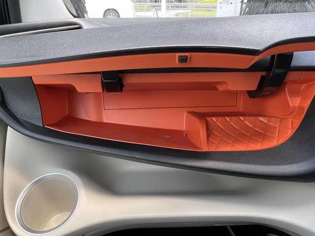 トヨタ シエンタ ハイブリッド G 兵庫県 2016(平28)年 3.6万km ヴィンテージブラウンパールクリスタルシャイン 純正ナビ/CD/DVD/Bluetooth/フルセグTV/バックモニター/ビルトインETC/両側パワースライドドア/プッシュスタート/LEDヘッドライト/衝突軽減ブレーキ/レーンキープアシスト/オートマチックハイビーム/シートヒーター/スペアキー/バックカメラ/ドアバイザー