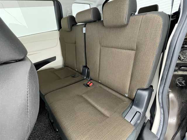 トヨタ シエンタ ハイブリッド G 兵庫県 2016(平28)年 3.6万km ヴィンテージブラウンパールクリスタルシャイン 純正ナビ/CD/DVD/Bluetooth/フルセグTV/バックモニター/ビルトインETC/両側パワースライドドア/プッシュスタート/LEDヘッドライト/衝突軽減ブレーキ/レーンキープアシスト/オートマチックハイビーム/シートヒーター/スペアキー/バックカメラ/ドアバイザー