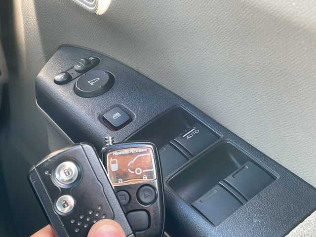 ホンダ ライフ G HIDスマートスペシャル 青森県 2012(平24)年 6.5万km プレミアムホワイトパール 4WD/ワンオーナー/社外ディスプレイオーディオ/CD・DVD・Bluetooth・USB/バックカメラ/純正エンジンスターター/オートエアコン/ベンチシート/ABS/盗難防止装置/HIDヘッドライト/純正フロアマット/リモコンキー