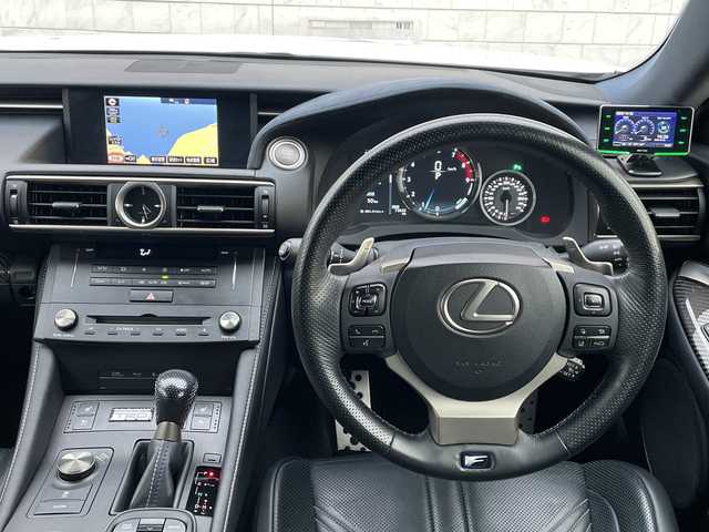 レクサス ＲＣ Ｆ 山口県 2015(平27)年 7.4万km ホワイトノーヴァガラスフレーク 純正ナビ/DVD/BT/SD/AM/FM/AUX/フルセグTV/バックカメラ/シートヒーター/シートベンチレーション/社外マフラー/パドルシフト/前方ドライブレコーダー/オートハイビーム/電動テレスコチルト/ブラインドスポットモニター/レーンキープアシスト/コーナーセンサー/オートライト/パワーシート/シートメモリー/ETC/電動格納ミラー/純正フロアマット