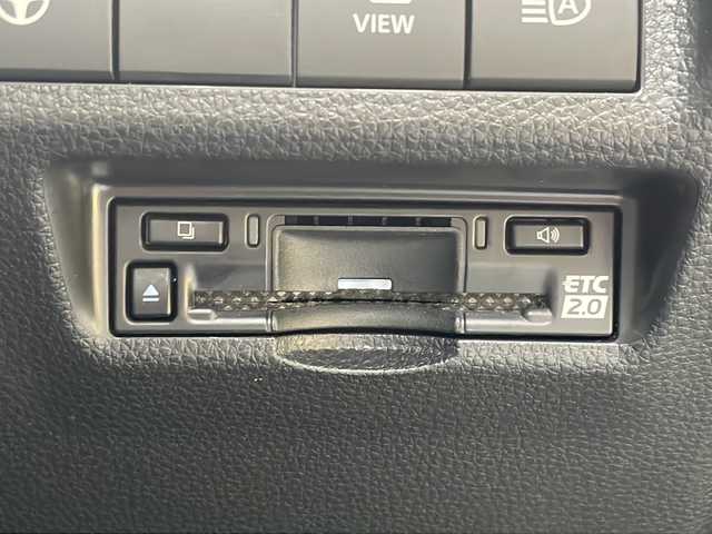 トヨタ ＲＡＶ４ HV アドベンチャー オフロードPKGⅡ 愛知県 2024(令6)年 1.3万km アティチュードブラックマイカ /禁煙車//ワンオーナー//純正ナビ//BT/フルセグ/Miracast//パノラミックビューモニター//純正18AW//ビルトインETC2.0//デジタルインナーミラー//ハンズフリーパワーバックドア//黒革シート//前席シートヒーター//前席エアシート//D席メモリー付パワーシート//ACC/LTA/BSM/PCS/RCTA/PKSB/RSA//前後クリアランスソナー//電子制御パーキングブレーキ//ブレーキホールド//本革巻きステアリング//ステアリングスイッチ//ステアリングヒーター//LEDオートライト//オートマチックハイビーム//フォグランプ//先行車発進告知//盗難防止装置//横滑り防止装置//フロアマット//スペアスマートキー//保証書//取扱説明書