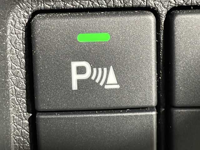 ホンダ シャトル ハイブリッド Z ホンダセンシング 沖縄県 2018(平30)年 8.2万km プラチナホワイトパール 禁煙車/ホンダセンシング/・衝突軽減ブレーキ/・歩行者事故低減ステアリング/・路外逸脱抑制機能/・アダプティブ・クルーズ・コントロール/純正ナビ（VXM-195VＦi)/・ＣＤ／ＤＶＤ／Ｂｌｕｅｔｏｏｔｈ／フルセグＴＶ/純正前後ドライブレコーダー/バックカメラ/レーンキープアシスト/コーナーセンサー/パドルシフト/ハーフレザーシート/パドルシフト/純正フロアマット/スマートキー/LEDヘッドライト/純正アルミ/保証書/取扱説明書