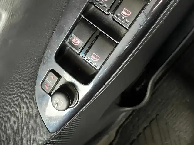 ダイハツ タント カスタムX トップED LTD SAⅢ 福岡県 2018(平30)年 6.8万km ファイアークォーツレッドM 社外7型ナビ/（BT/フルセグ/AM/FM/DISC/SD)/アラウンドビューモニター/バックカメラ/フロントカメラ/サイドカメラ/両側パワースライドドア/LEDヘッドライト/オートライト/オートマチックハイビーム/ハーフレザーシート/D席シートヒーター/TVキャンセラー/アイドリングストップ/横滑り防止装置/盗難防止装置/衝突被害軽減ブレーキ/コーナーセンサー/スマートキー/保証書/取扱説明書