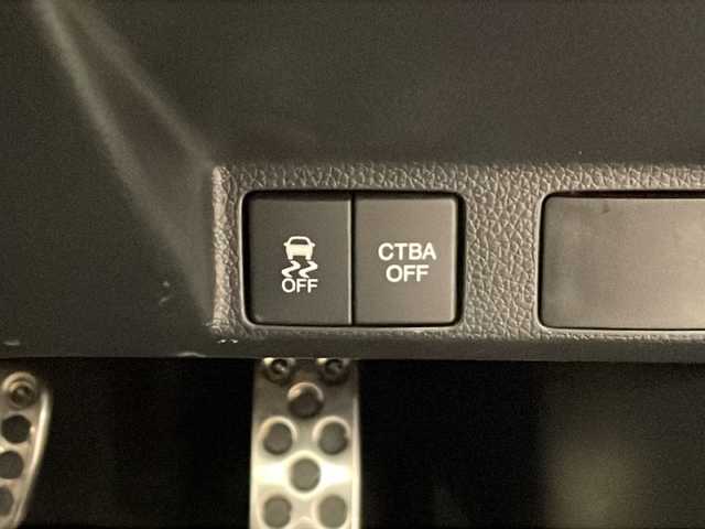 ホンダ Ｓ６６０ α 岐阜県 2018(平30)年 0.7万km プレミアムスターホワイトP メモリナビ/・センターディスプレイ/ハーフレザーシート/バックカメラ/Bluetooth/USB/クルーズコントロール/MTターボ車/LEDヘッドライト/オートライト/シティブレーキアクティブシステム/ドライブレコーダー/ETC/プッシュスタート/スペアキー/純正フロアマット/アンチブレーキシステム/横滑り防止装置