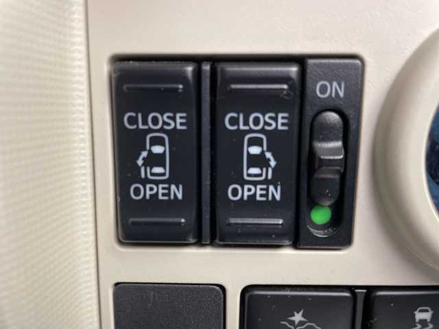 ダイハツ ムーヴ キャンバス G ブラックインテリア リミテッド SAⅢ 岐阜県 2018(平30)年 3万km スムースグレーマイカメタリック/プラムブラウンクリスタルマイカ 2トーン 両側パワースライドドア/LEDヘッドライト/LEDフォグランプ/オートライト/スマートアシストIII/・衝突軽減ブレーキ/・レーンキープアシスト/・衝突警報機能/・誤発進抑制制御機能/・オートハイビーム/プッシュスタート/純正ホイールキャップ/純正サイドバイザー/純正フロアマット/スマートキー