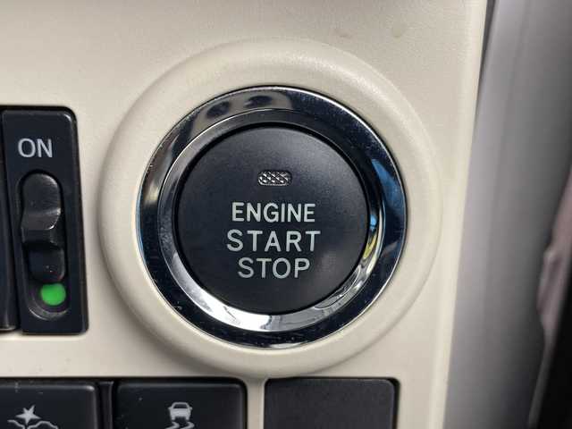 ダイハツ ムーヴ キャンバス G ブラックインテリア リミテッド SAⅢ 岐阜県 2018(平30)年 3万km スムースグレーマイカメタリック/プラムブラウンクリスタルマイカ 2トーン 両側パワースライドドア/LEDヘッドライト/LEDフォグランプ/オートライト/スマートアシストIII/・衝突軽減ブレーキ/・レーンキープアシスト/・衝突警報機能/・誤発進抑制制御機能/・オートハイビーム/プッシュスタート/純正ホイールキャップ/純正サイドバイザー/純正フロアマット/スマートキー