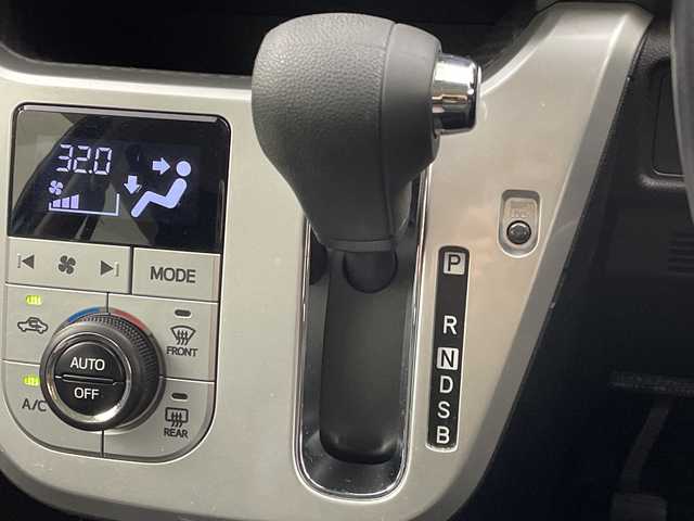 ダイハツ キャスト アクティバ G SAⅡ 岐阜県 2016(平28)年 4.2万km ディープブルークリスタルマイカ カロッツェリアディスプレイオーディオ/　(AppleCarPlay/Bluetooth/CD/DVD/USB)/バックカメラ/スマートアシスト/　・衝突軽減ブレーキ/　・車線逸脱警報/LEDヘッドライト/オートライト/革巻きステアリング/純正アルミホイール/フロアマット/ドライブレコーダー/ETC/オートリトラミラー